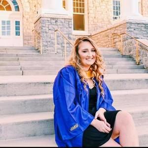 Meet your Posher, Mackenzie